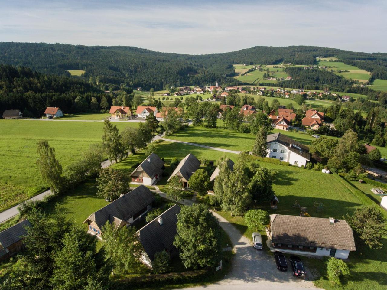 Ferienhaeuser Paunger Miesenbach  ภายนอก รูปภาพ